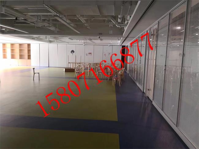 學(xué)校教室專用活動隔斷 學(xué)校教室專用活動隔斷