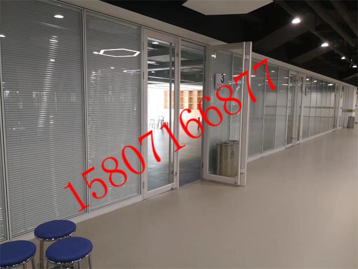 武漢辦公室玻璃隔斷價格